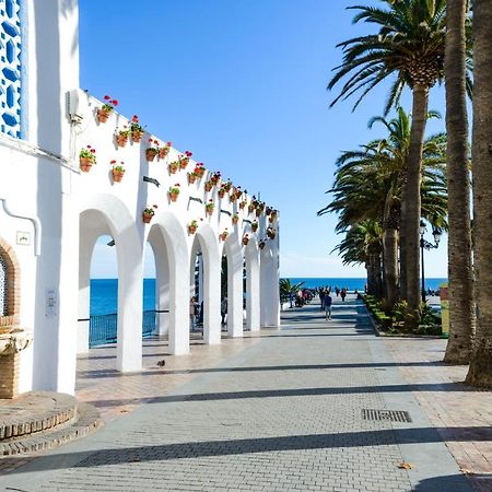 Nerja Apartamento Centro Eksteriør bilde