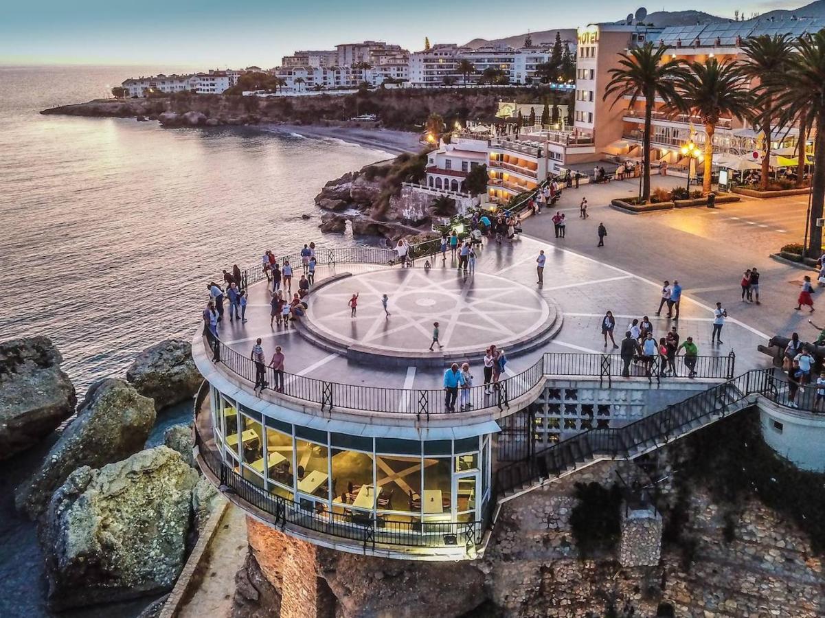 Nerja Apartamento Centro Eksteriør bilde